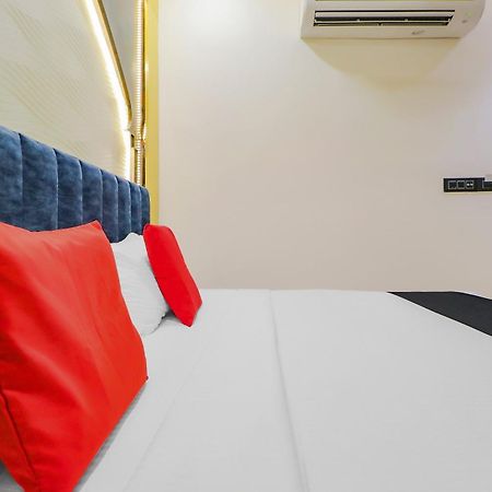 Capital O 81450 Hotel Western Galaxy Amritsar Exterior foto